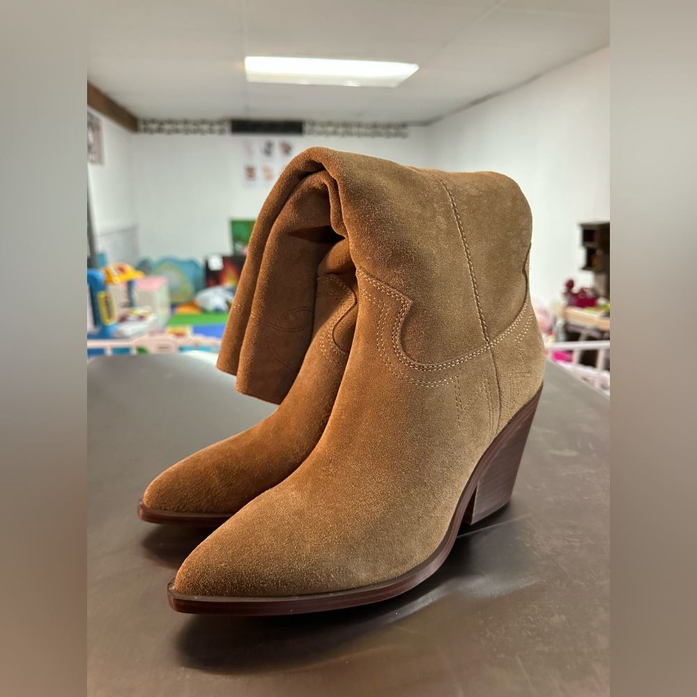 Nine West SmashKnee Brown Suede Heeled Boots